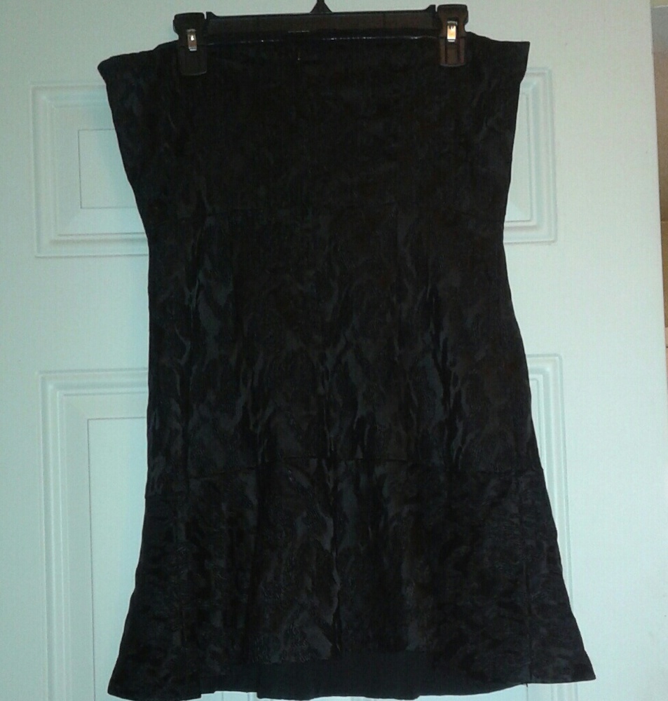 NWT Strapless LBD